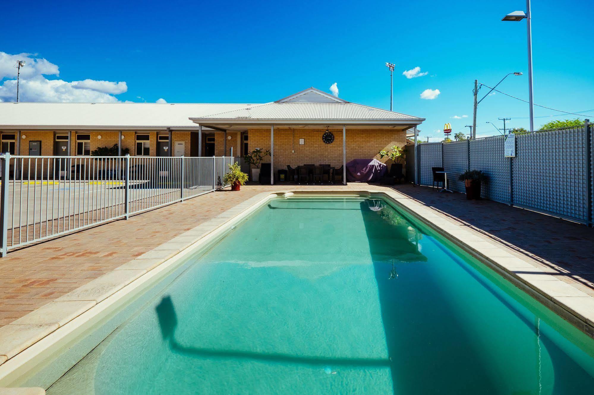 Club Motor Inn Narrabri Exteriér fotografie